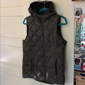 Sz M Gerry Reversible Down Vest